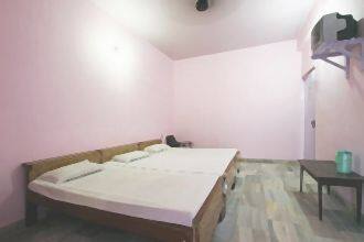 Hotel Moon, Sagar 3